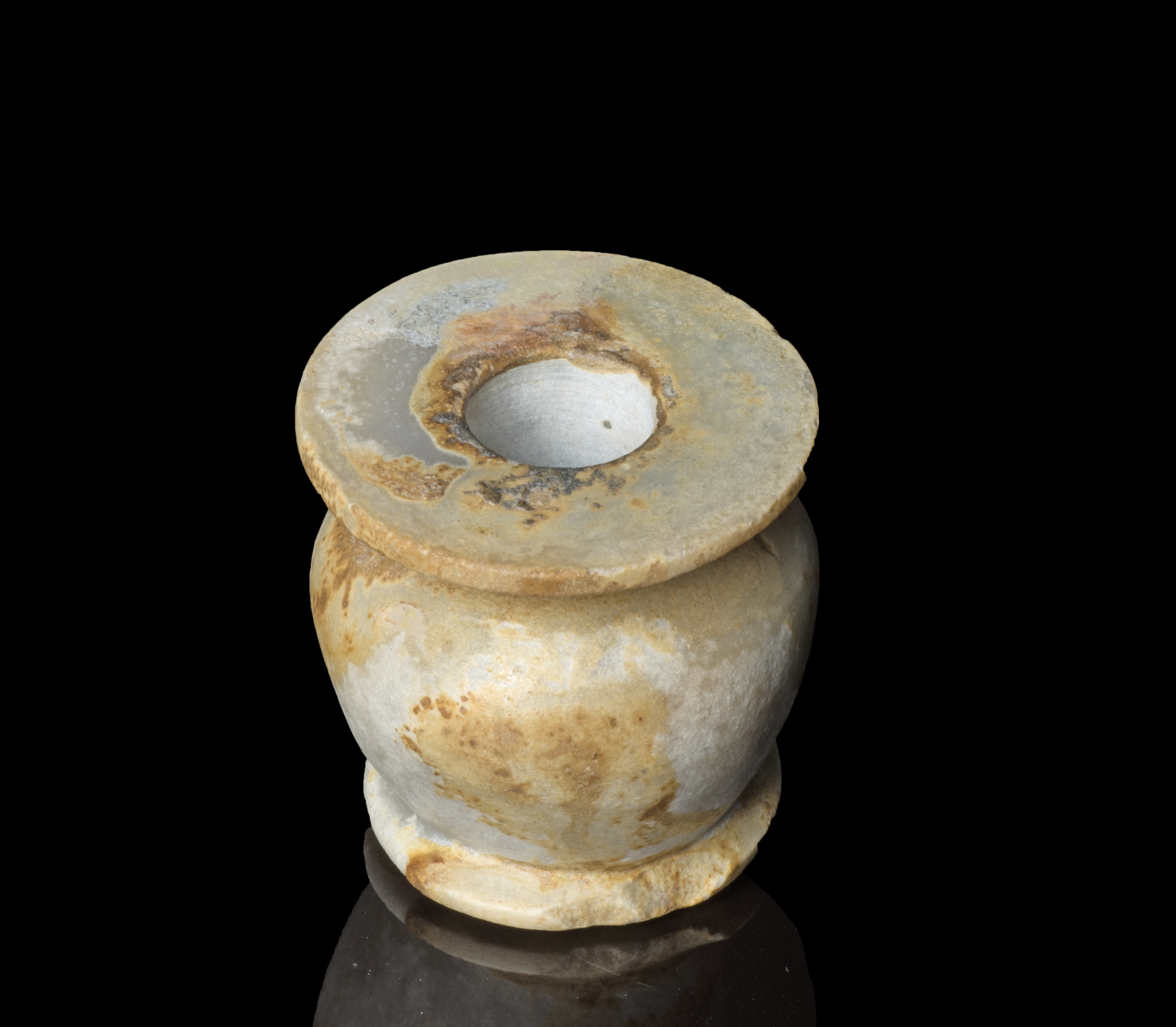 Egyptian Anhydrite Middle Kingdom Kohl Jar - Image 3